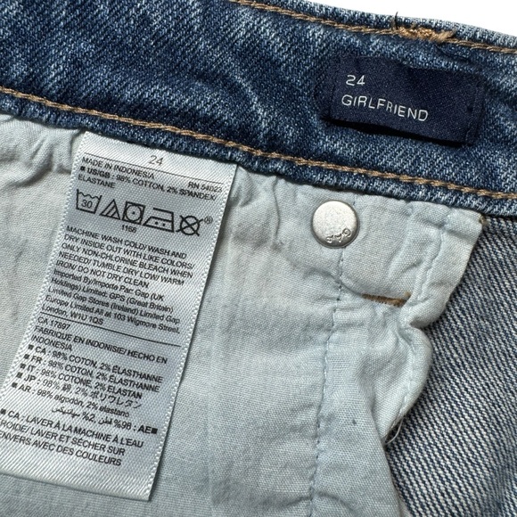 GAP girlfriend distressed raw hem two tone jeans women’s 24 *see measurements - Picture 6 of 11